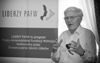 Zdjęcie do 22 czerwca 2021 r. zmarł prof. Zbigniew Pełczyński - wsp&oacute;łzałożyciel Fundacji im. Stefana Batorego